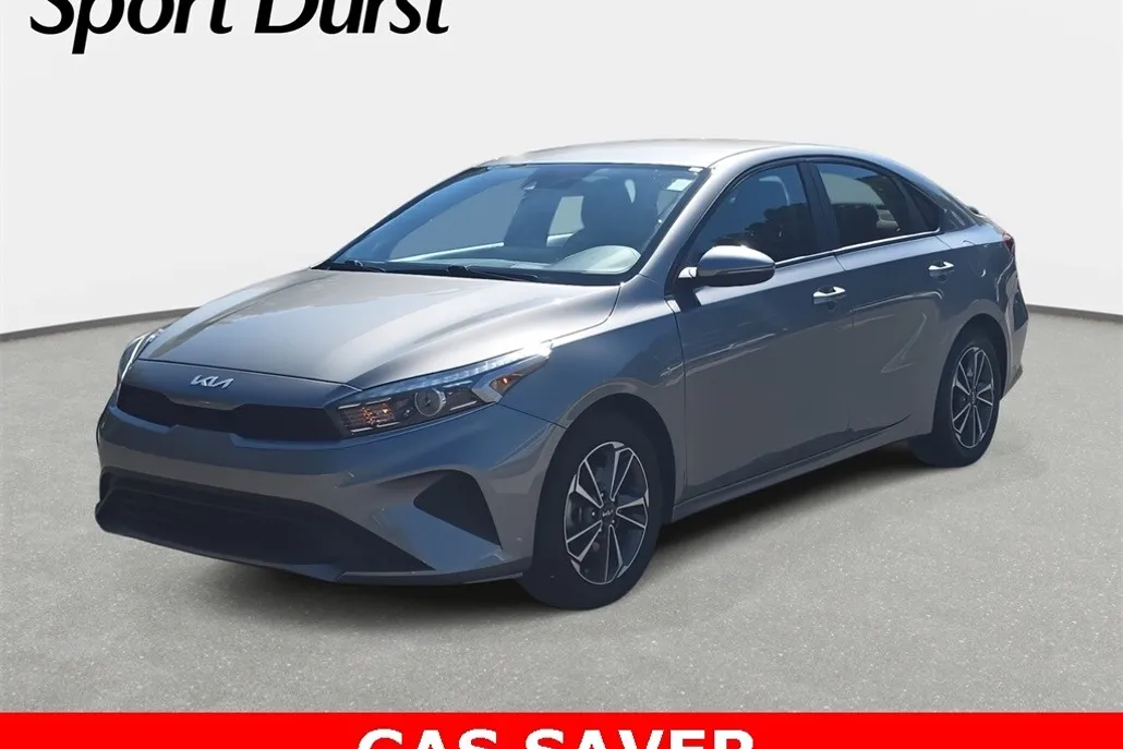 2023 Kia Forte LXS photo 1