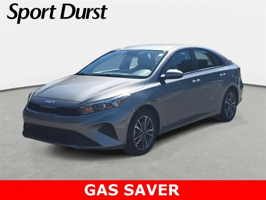 2023 Kia Forte LXS photo 1