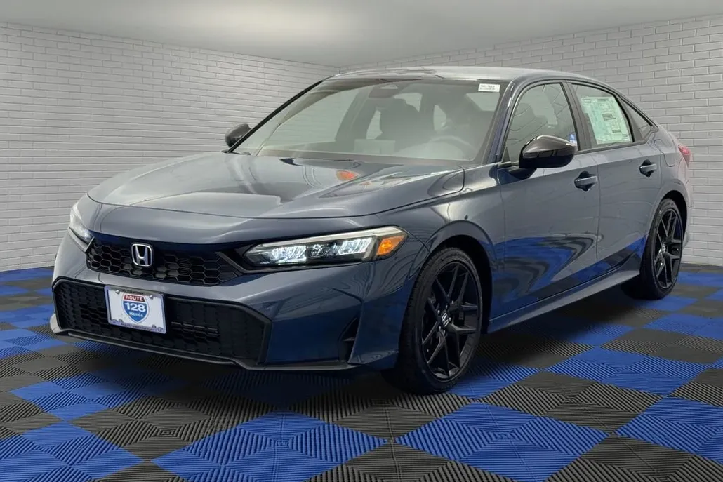 2026 Honda Civic Sport photo 1