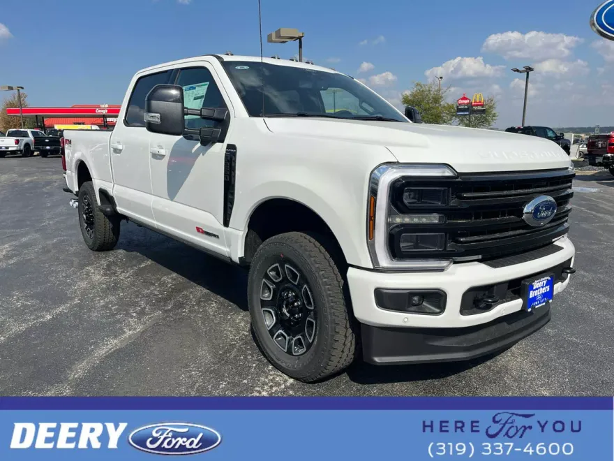 2026 Ford F-250 Platinum photo 1