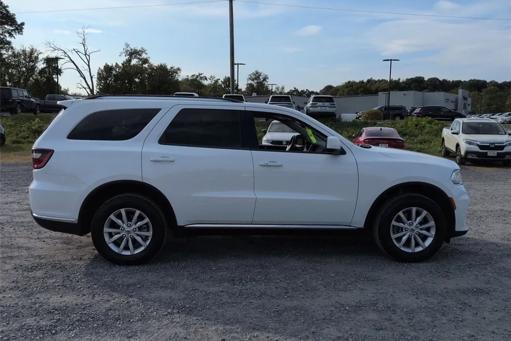 2021 Dodge Durango SXT Plus photo 1