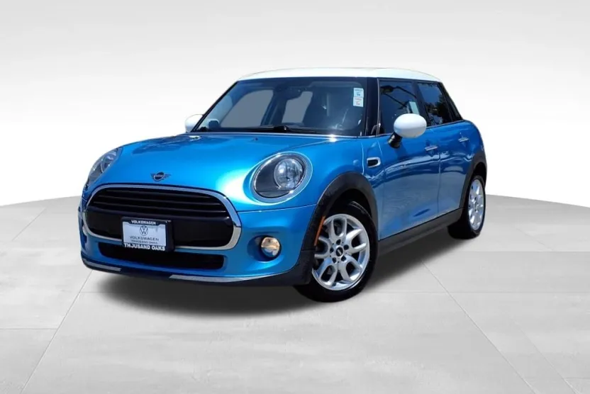 2019 Mini Cooper Hardtop 4 Door photo 1