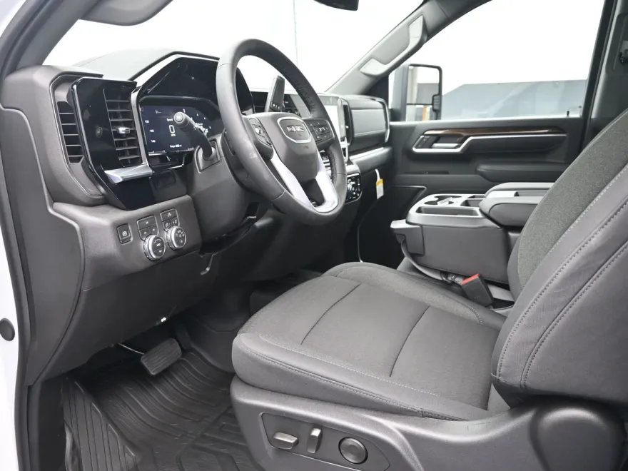 2026 Gmc Sierra HD SLE photo 1