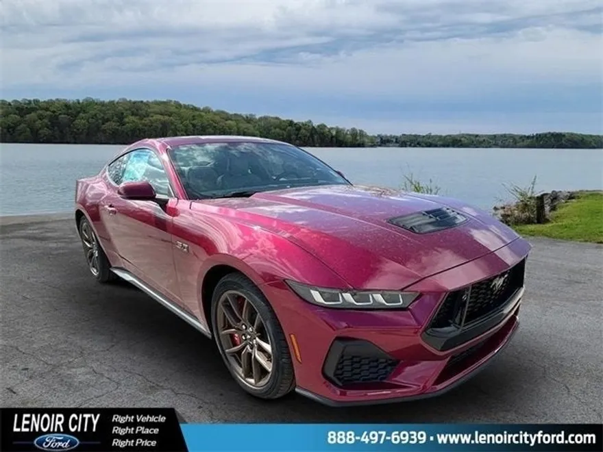 2025 Ford Mustang GT Premium photo 1