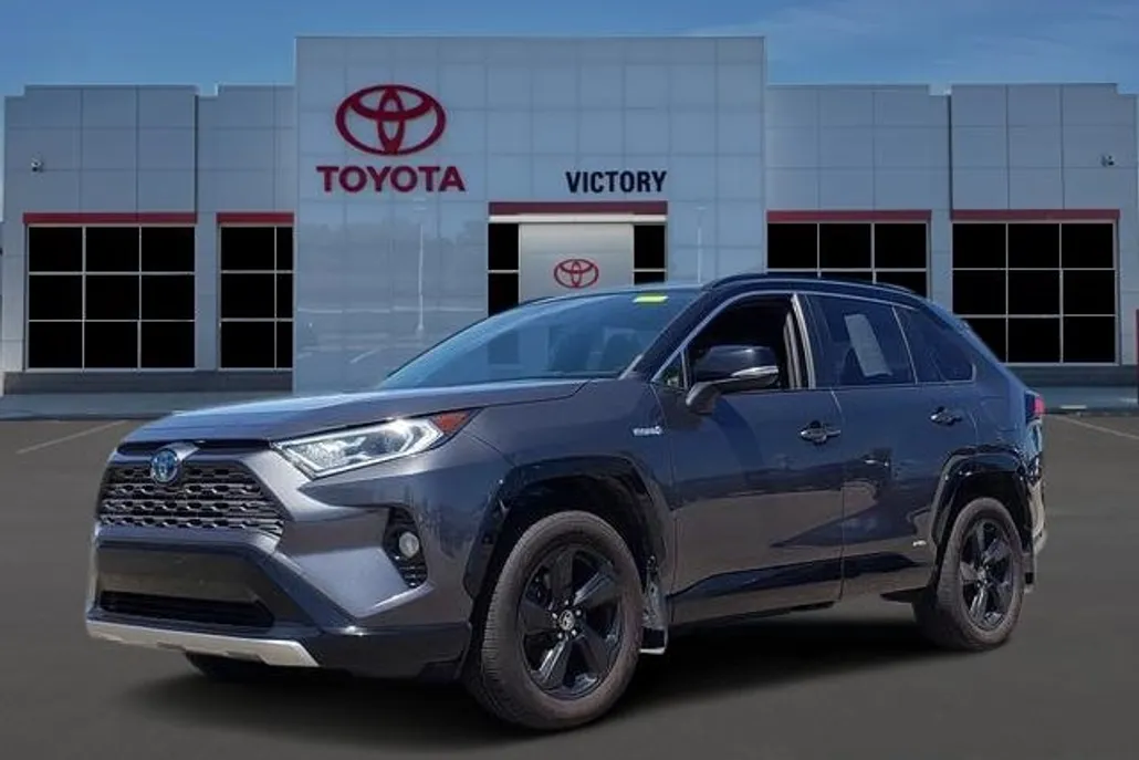 2020 Toyota RAV4 Hybrid XSE photo 1
