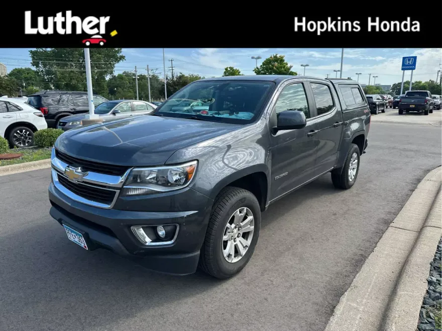 2017 Chevrolet Colorado LT photo 1