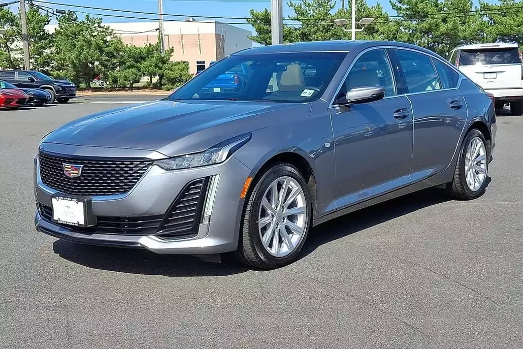 2021 Cadillac CT5 Luxury photo 1