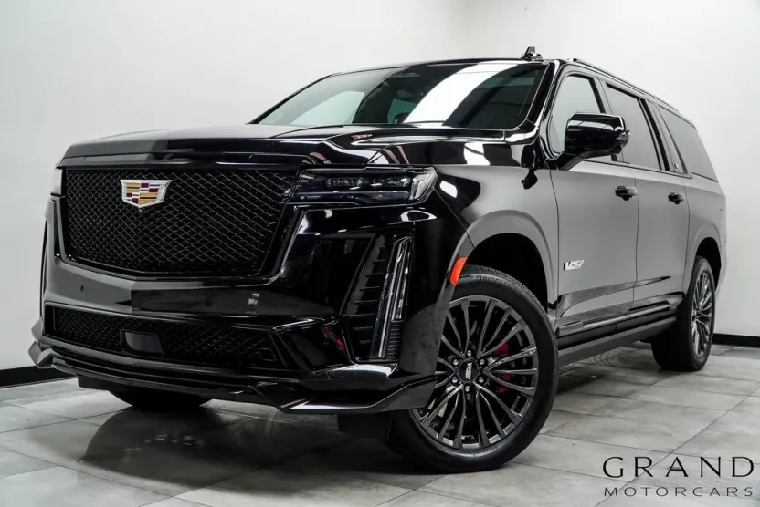 2023 Cadillac Escalade ESV V-Series photo 1