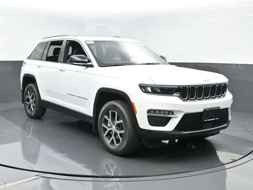 2025 Jeep Grand Cherokee Limited photo 1