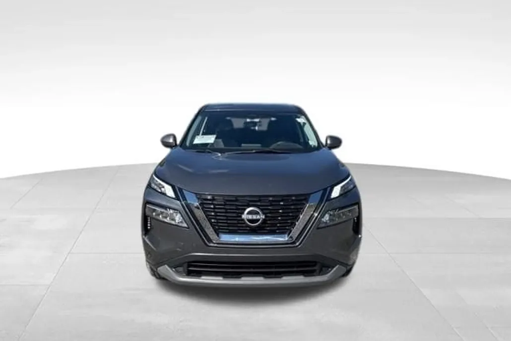 2023 Nissan Rogue SV photo 1