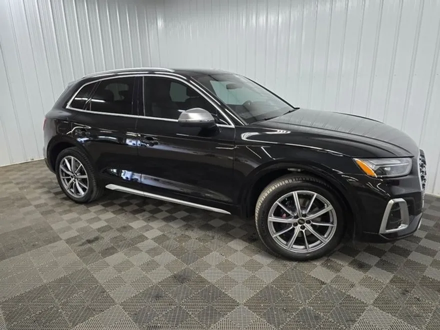2022 Audi SQ5 Premium Plus photo 1
