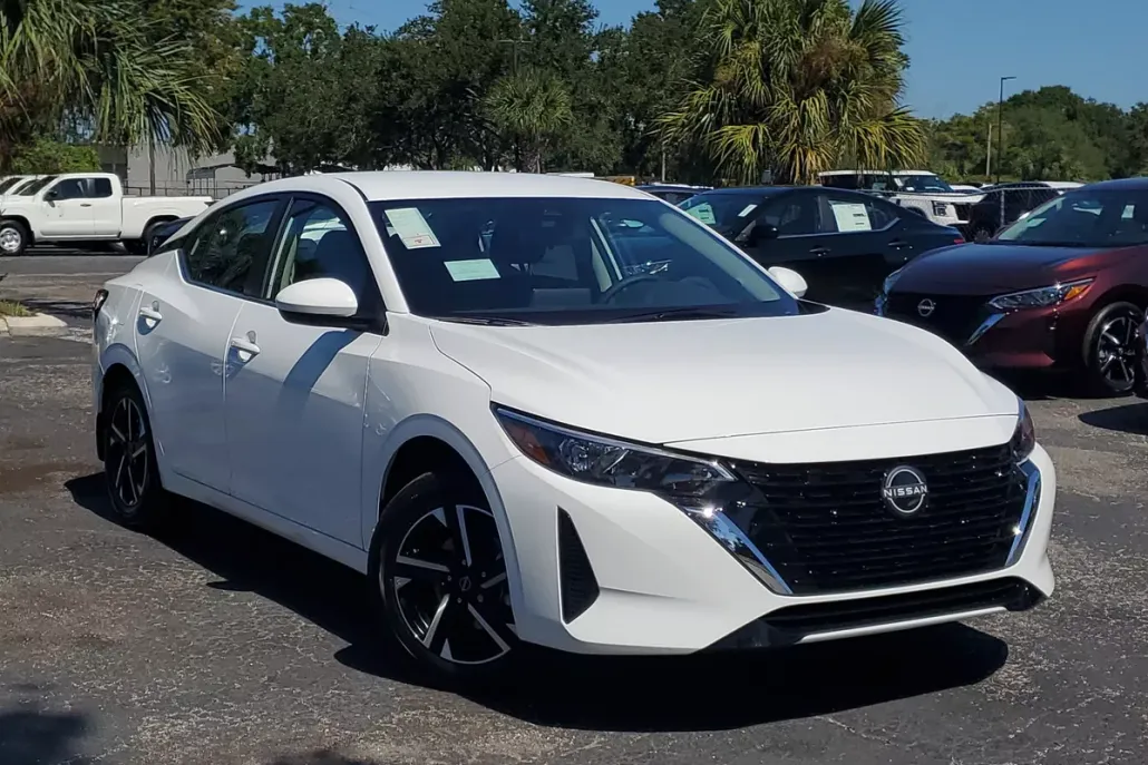 2025 Nissan Sentra SV photo 1