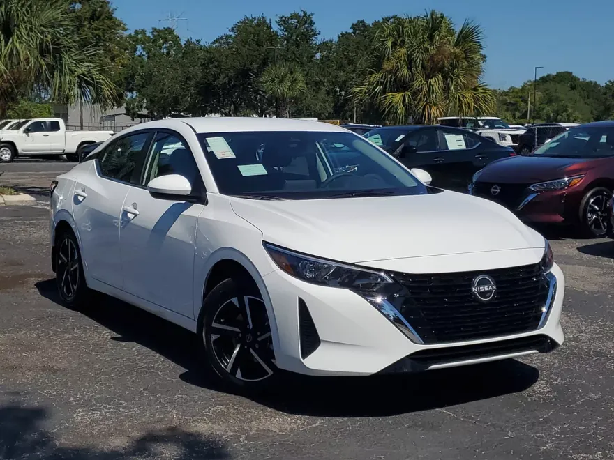 2025 Nissan Sentra SV photo 1