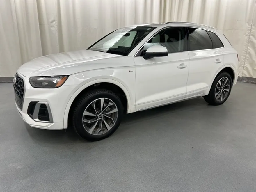 2022 Audi Q5 45 S line Premium photo 1