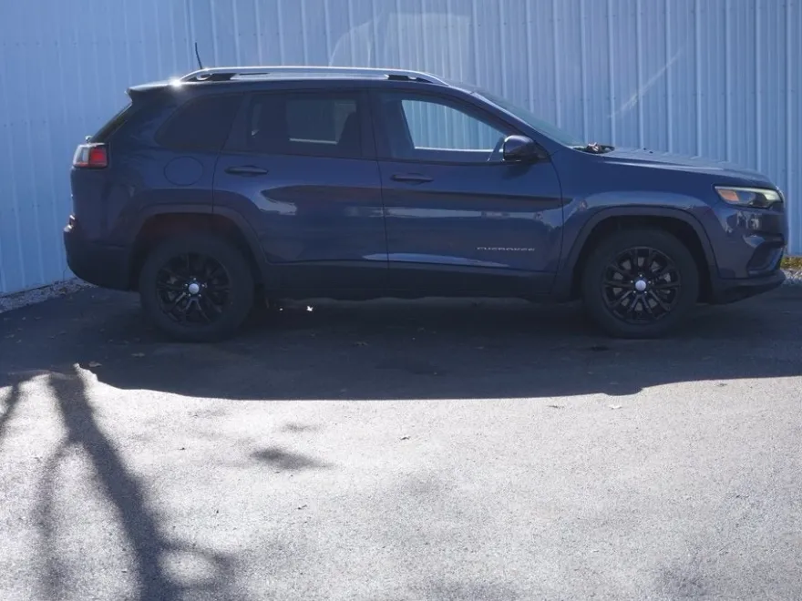2021 Jeep Cherokee Latitude photo 1