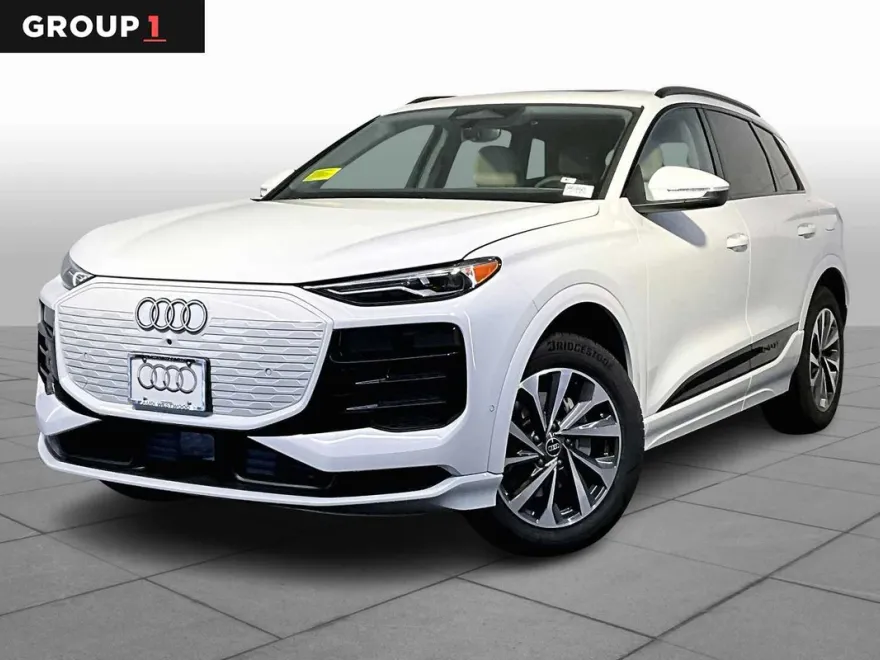 2025 Audi Q6 E-tron Premium photo 1