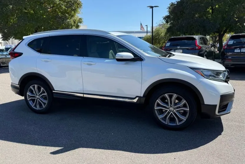 2020 Honda CR-V Touring photo 1