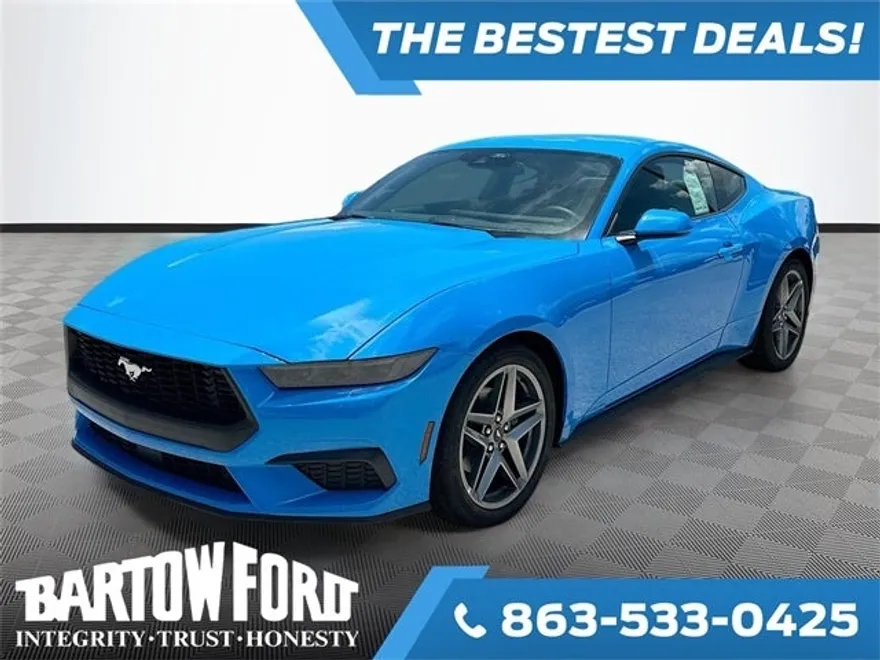 2025 Ford Mustang EcoBoost Premium photo 1
