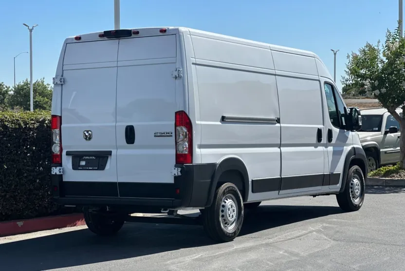 2025 Ram ProMaster 2500 photo 1
