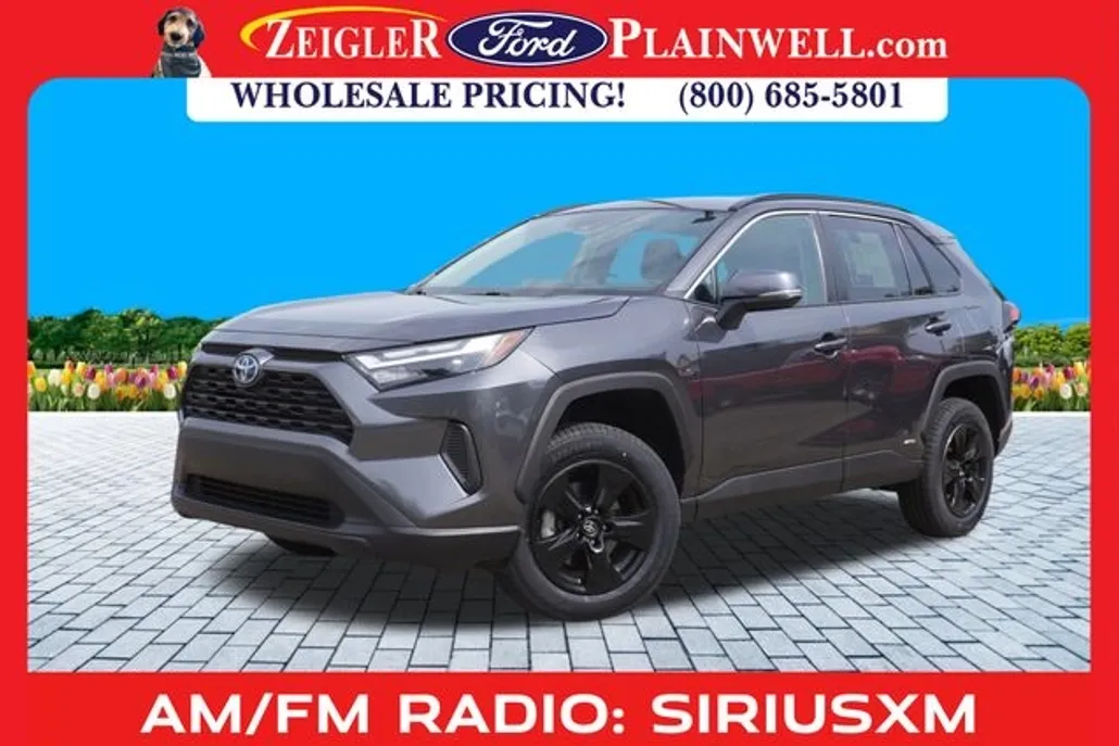 2023 Toyota RAV4 Hybrid XLE photo 1