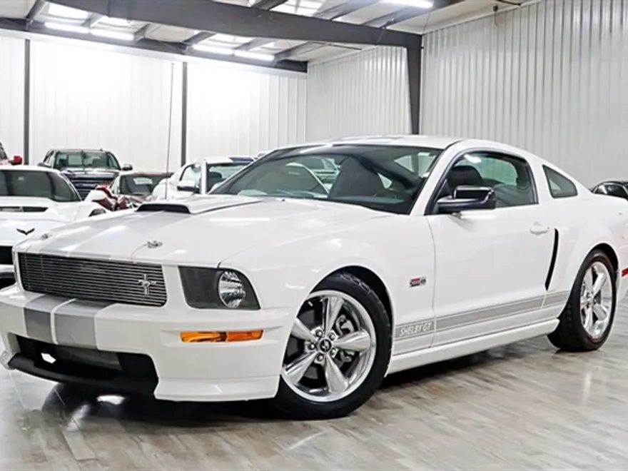 2007 Ford Mustang Shelby GT photo 1