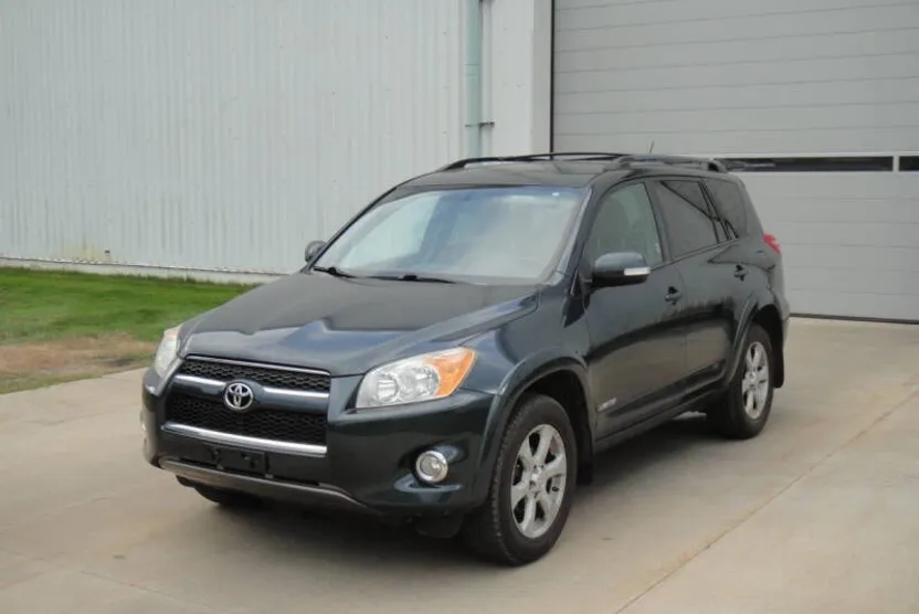 2012 Toyota RAV4 Limited photo 1