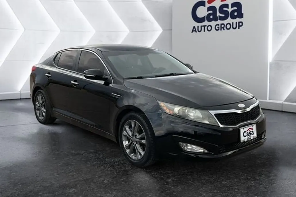 2013 Kia Optima LX photo 1