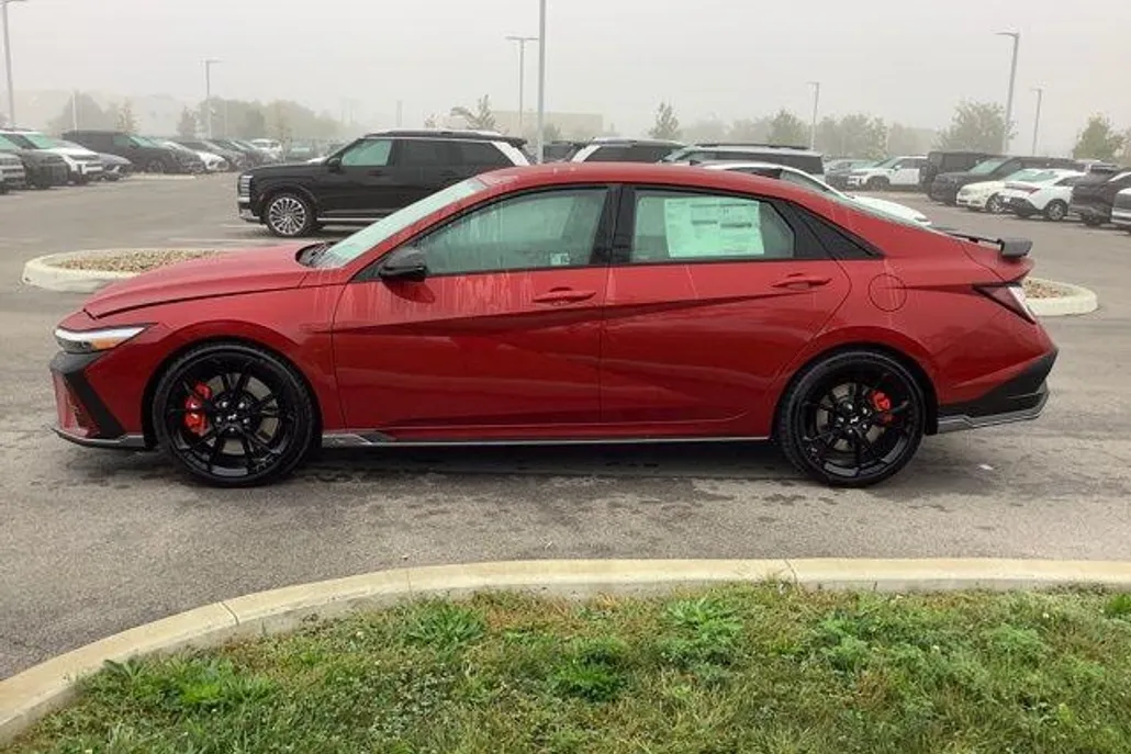 2025 Hyundai Elantra N Base photo 1