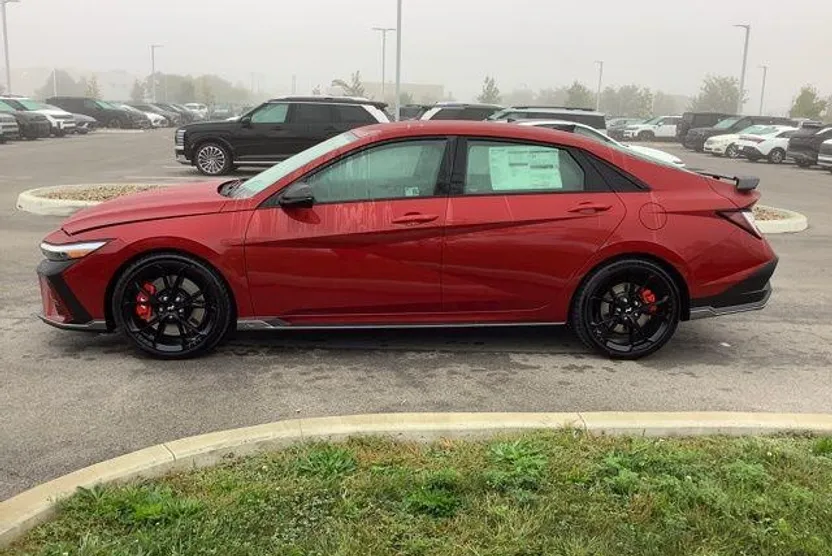 2025 Hyundai Elantra N Base photo 1