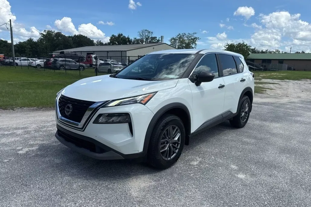 2023 Nissan Rogue S photo 1