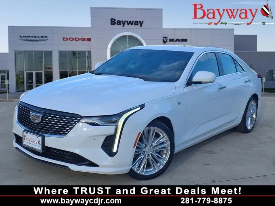 2023 Cadillac CT4 Premium Luxury photo 1