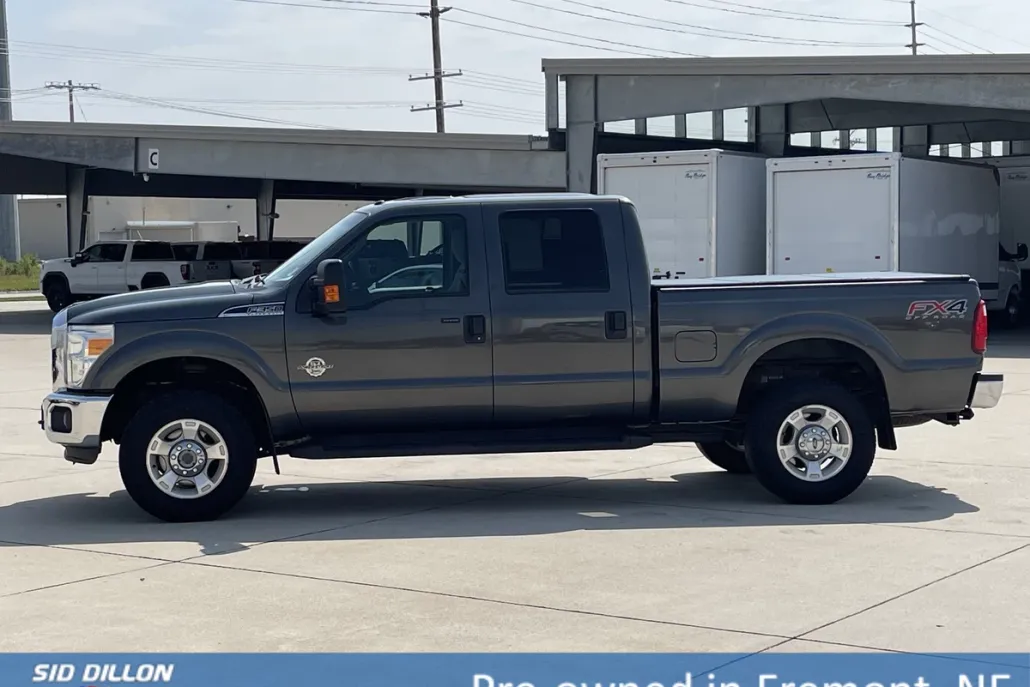 2016 Ford F-350 XLT photo 1