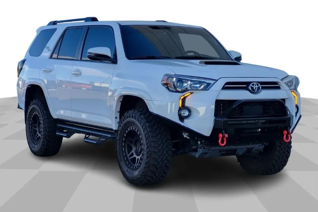 2023 Toyota 4Runner TRD Premium photo 1