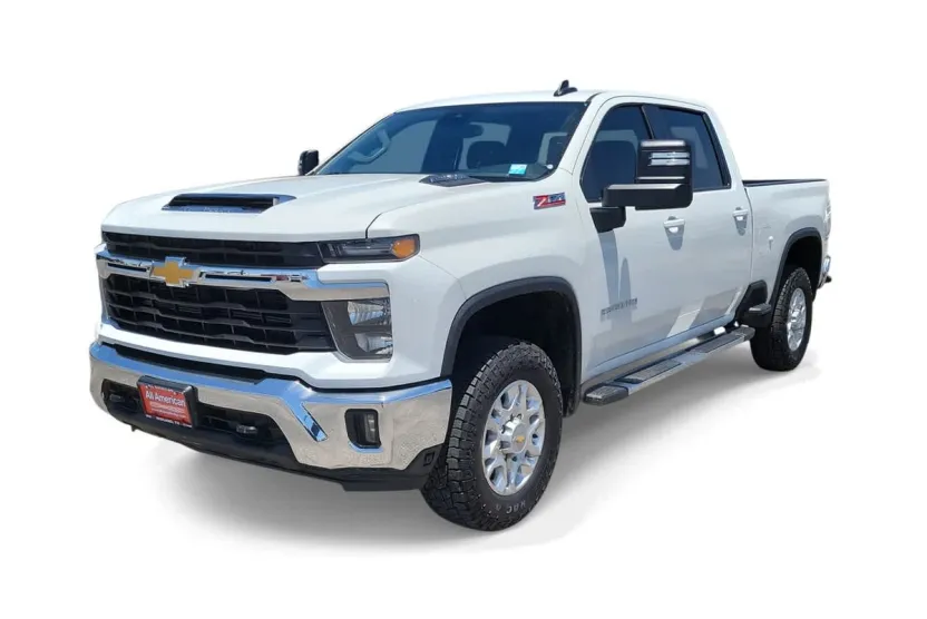 2024 Chevrolet Silverado 2500HD LT photo 1