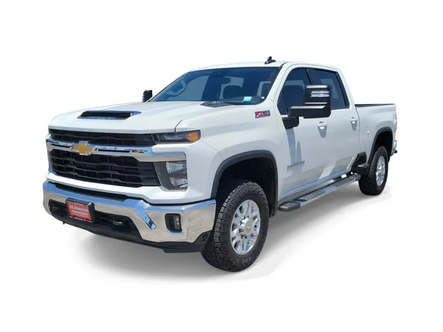 2024 Chevrolet Silverado 2500HD LT photo 1