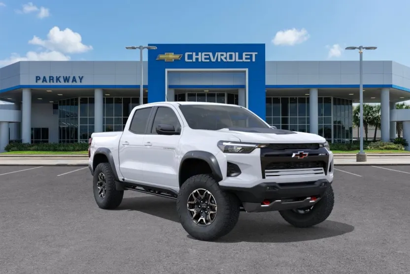 2026 Chevrolet Colorado ZR2 photo 1