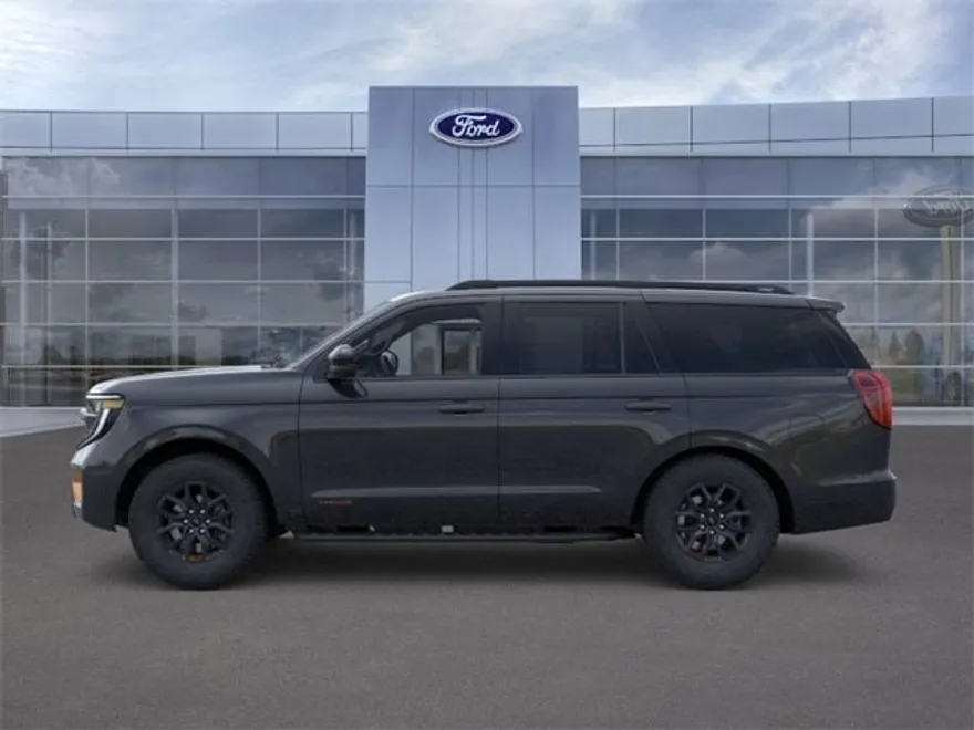 2025 Ford Expedition photo 1