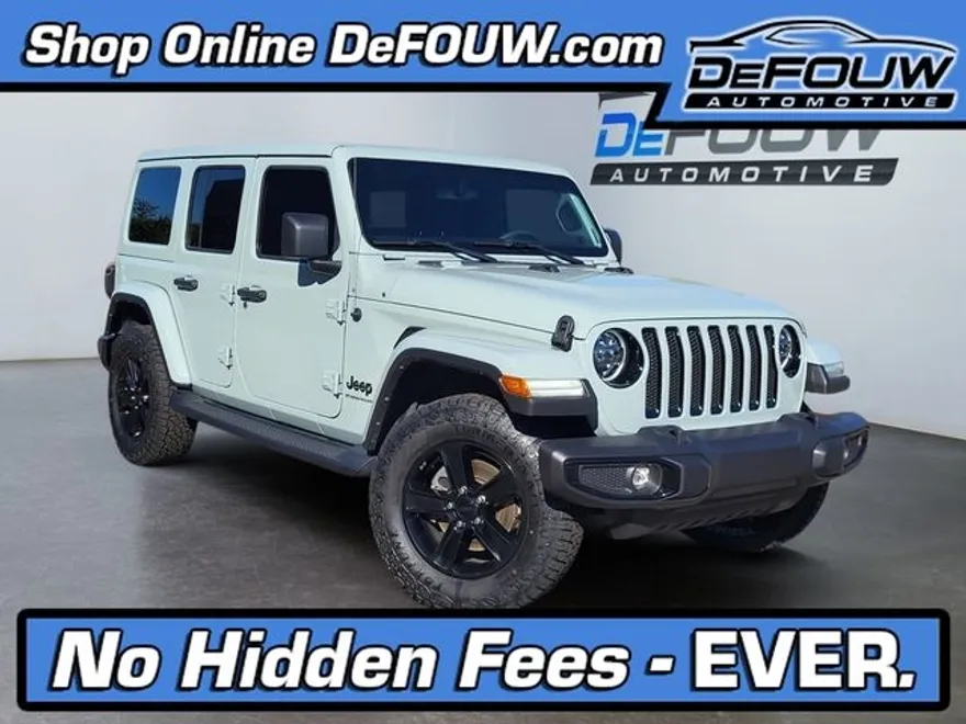 2023 Jeep Wrangler Altitude photo 1