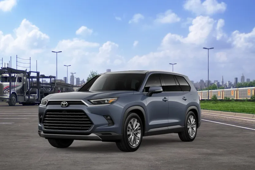2026 Toyota Grand Highlander Platinum AWD photo 1