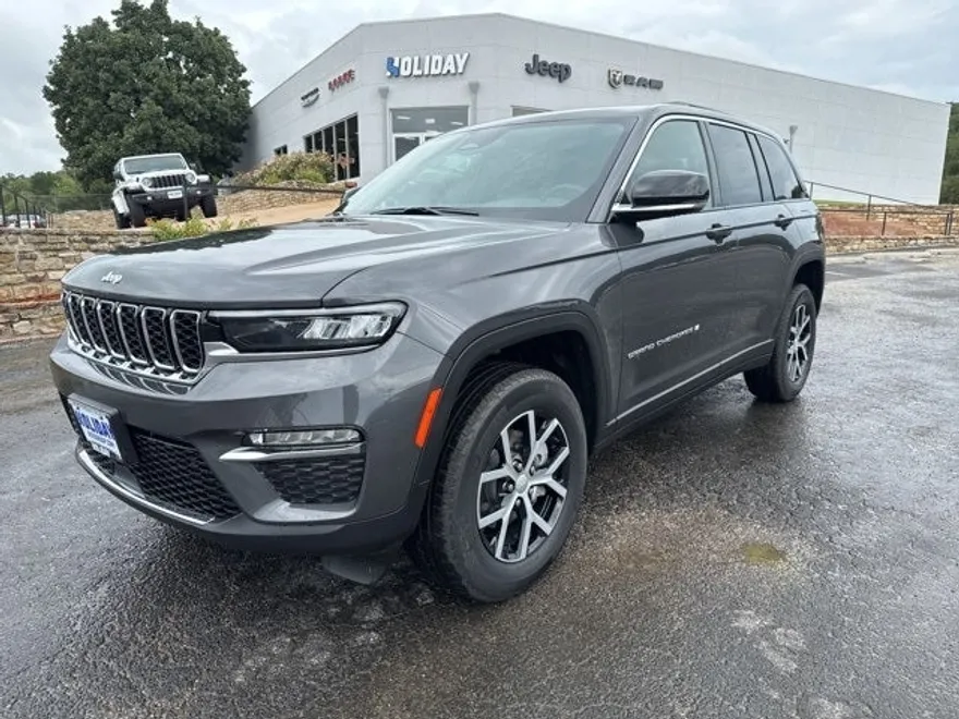 2025 Jeep Grand Cherokee Limited photo 1