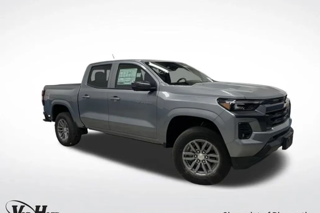 2025 Chevrolet Colorado Work Truck LT photo 1