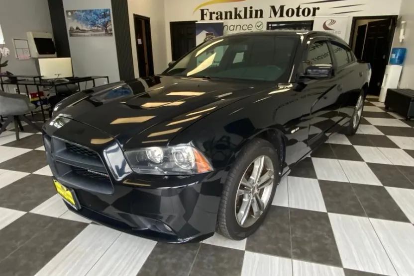 2014 Dodge Charger R/T photo 1