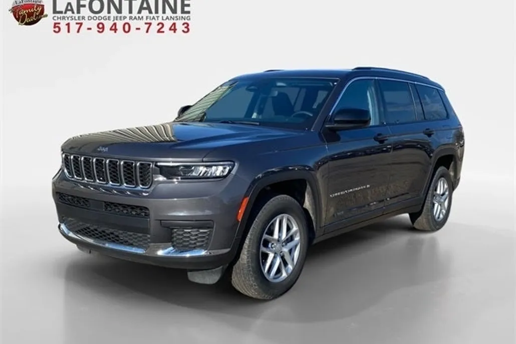 2023 Jeep Grand Cherokee Laredo photo 1