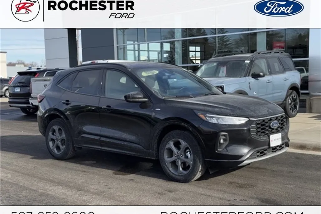 2024 Ford Escape Hybrid ST-Line Select photo 1