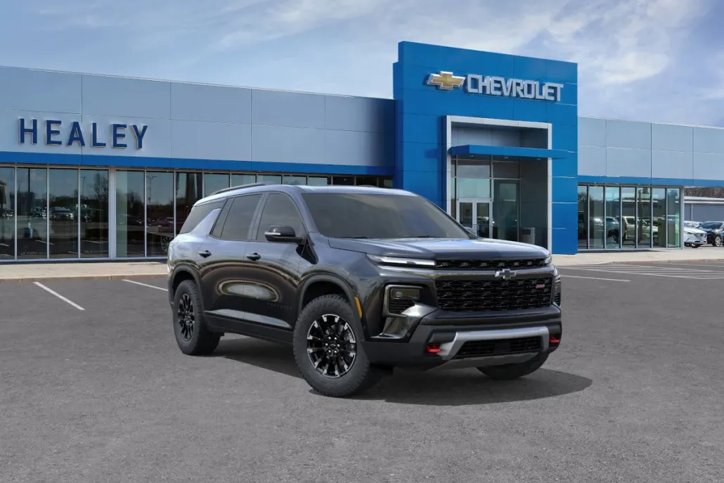 2026 Chevrolet Traverse Z71 photo 1