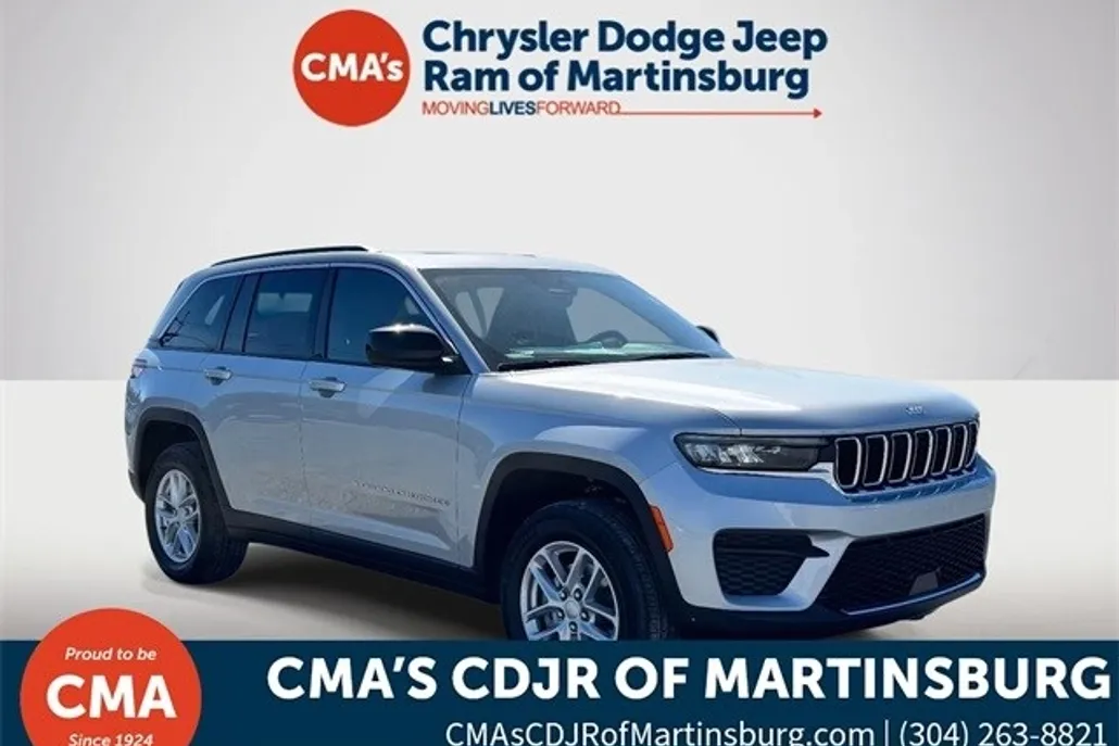 2025 Jeep Grand Cherokee Laredo photo 1