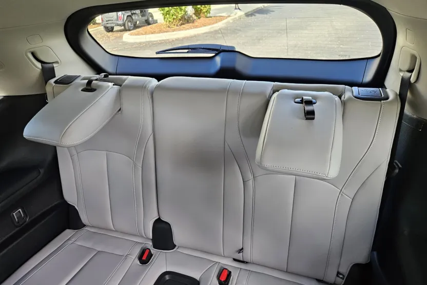 2026 Infiniti QX60 Luxe photo 1