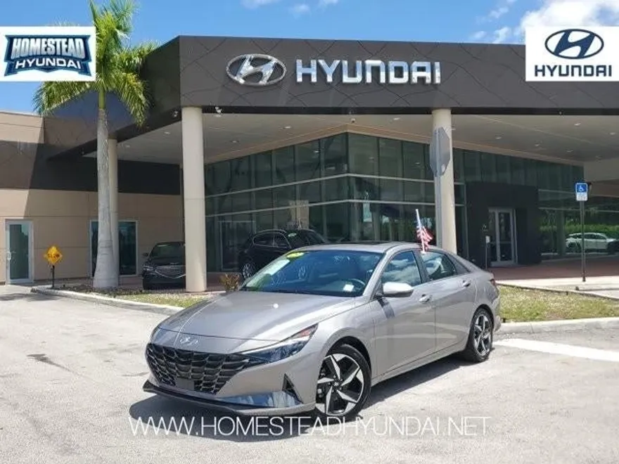 2022 Hyundai Elantra Hybrid Limited photo 1