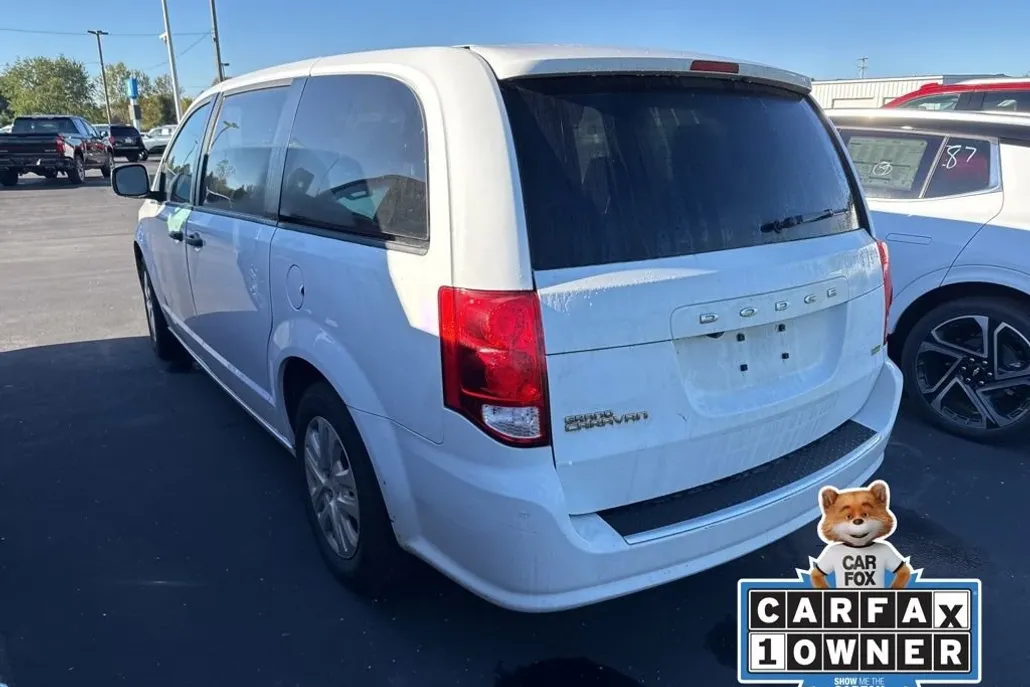 2019 Dodge Grand Caravan SE photo 1