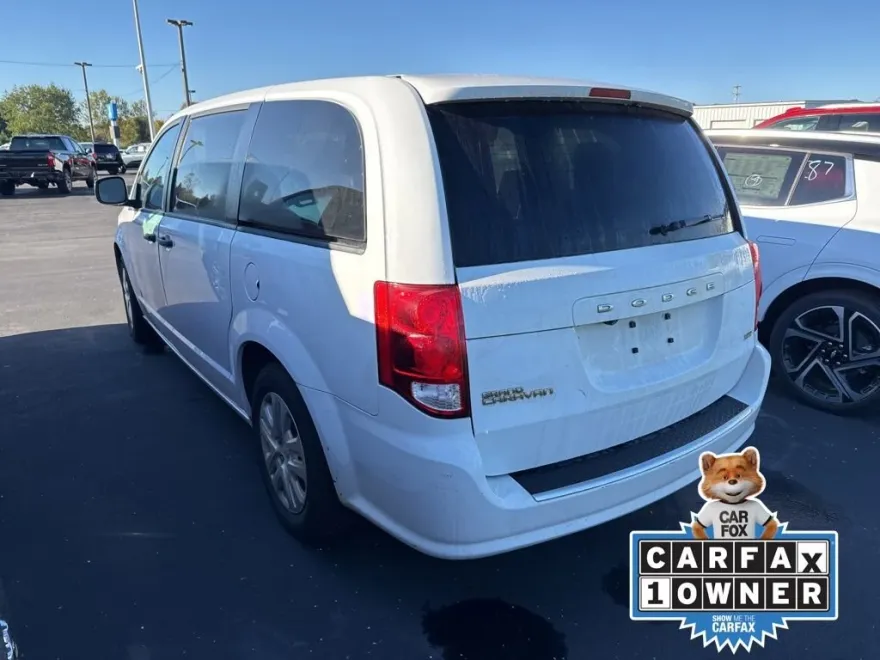 2019 Dodge Grand Caravan SE photo 1